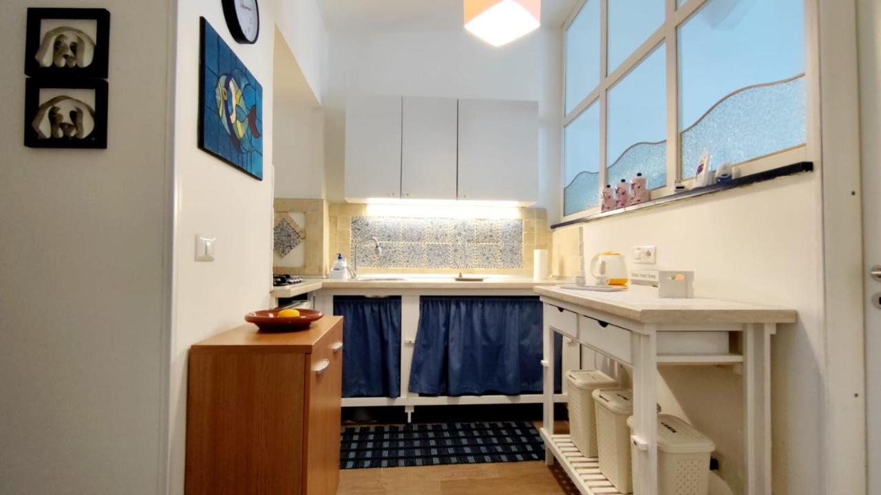 Casa Vacanza San Crispino, Boccetta. Мессина Экстерьер фото